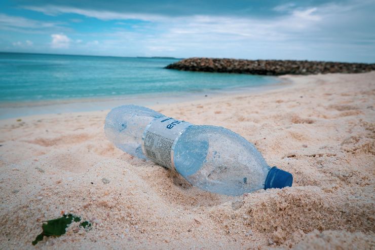 plastica spiaggia