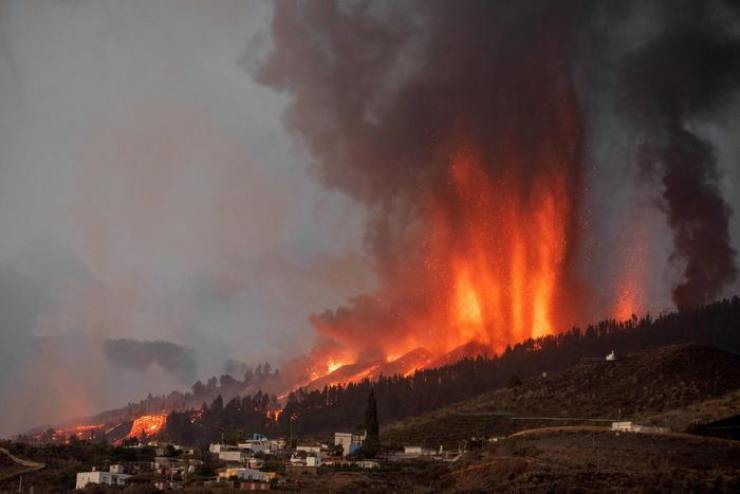 eruzione vulcano canarie 