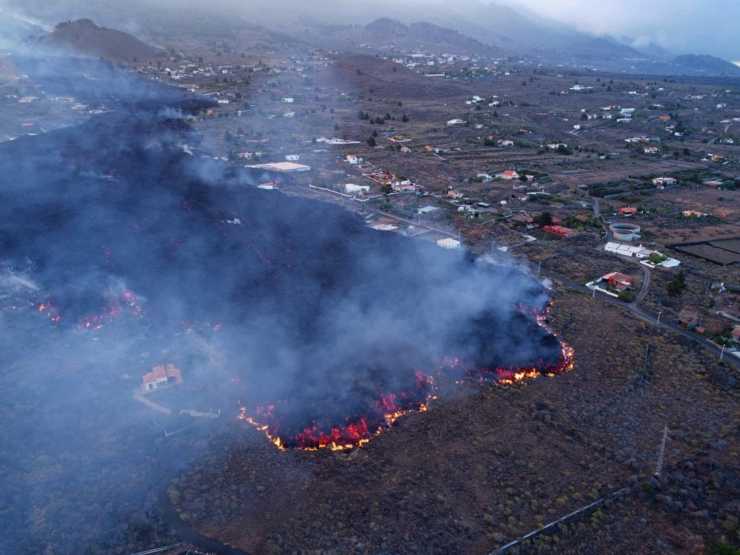 eruzione vulcano canarie