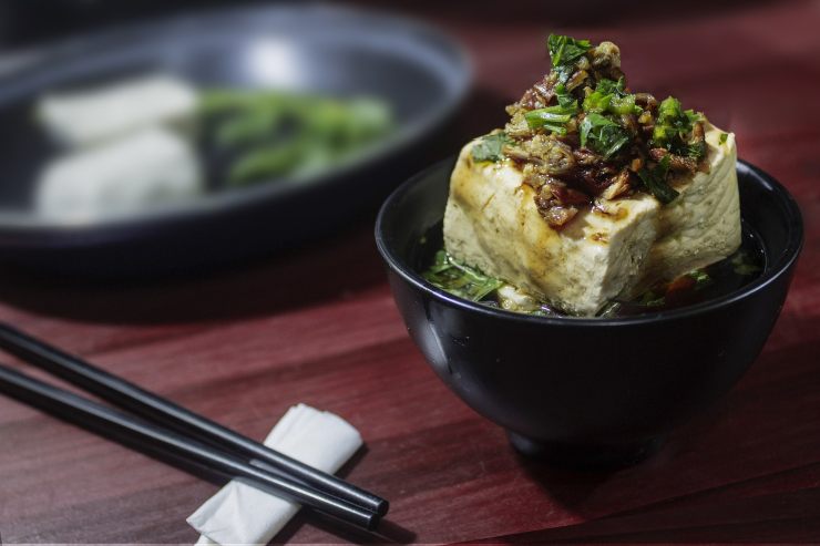 Il tofu ha originne nella Cucina Orientale