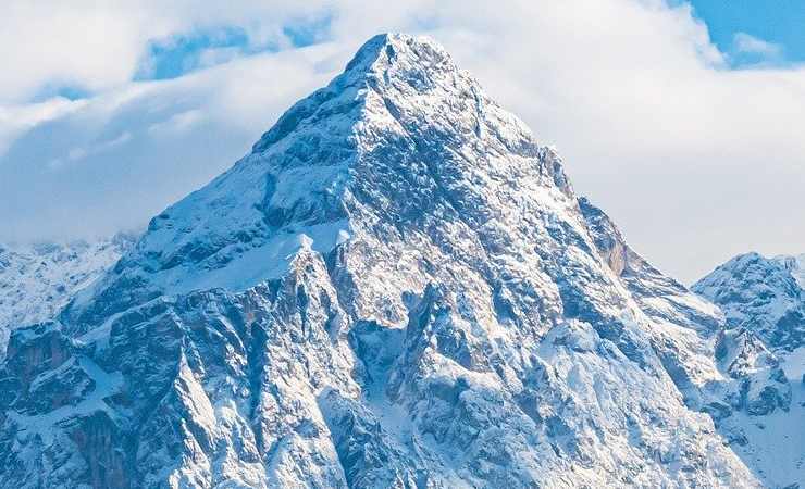 Dolomiti: la crisi ambientale colpisce anche le catene montuose