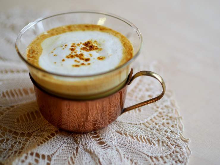 caffè alla curcuma