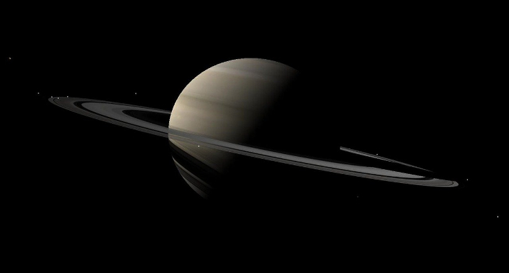 saturno interna 8-2-22