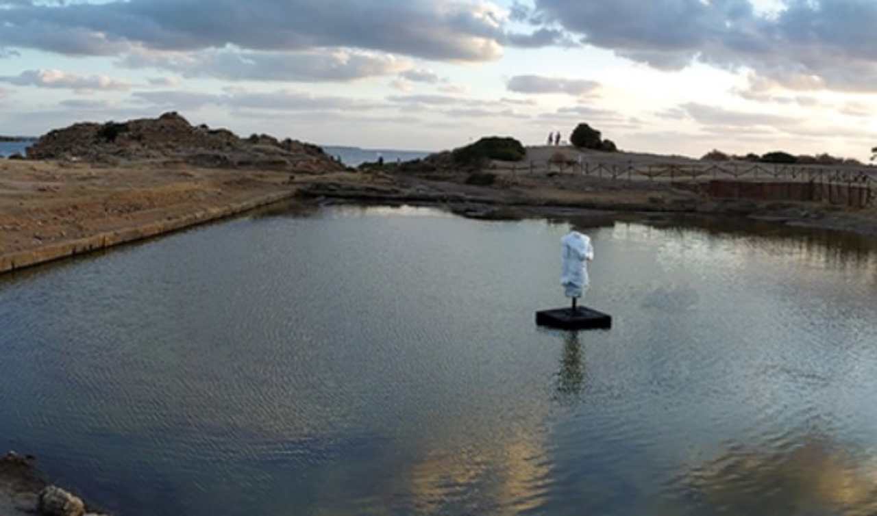 piscina sacra mediterraneo