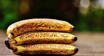Bastano 2 banane mature ed un goccio di caffè per un dolce anti-spreco unico e gustosissimo