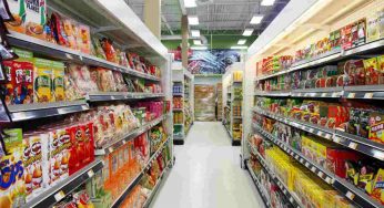 Cibo avvelenato con il cianuro nei supermercati: consumatori nel panico