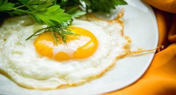 Quante uova si dovrebbero mangiare ogni settimana? Il numero non è quello che ti aspetti