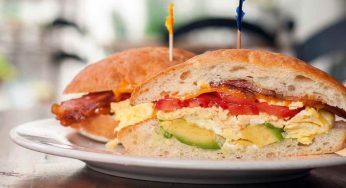 Solo 150 kcal per questo toast sfizioso, leggero ed estivo: è incredibilmente buono